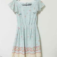 さくらんぼワンピースのサムネイル