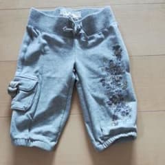 七分丈パンツ　GAP  110㎝のサムネイル