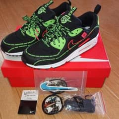 今週末までの出品‼️NIKE エアマックス90 SEのサムネイル