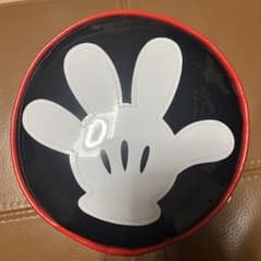 新品　円形ポーチのサムネイル