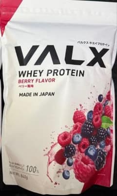 VALX WHEY PROTEIN ホエイプロテイン ベリー風味 840gのサムネイル