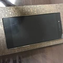 XPERIA z5プレミアム ジャンク品 エクペリアのサムネイル