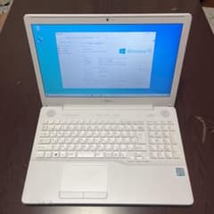 windows10 富士通 LIFEBOOK Corei7 office2019のサムネイル