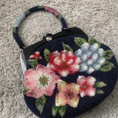 和装ビーズバッグ 花柄 昭和 レトロ - メルカリ