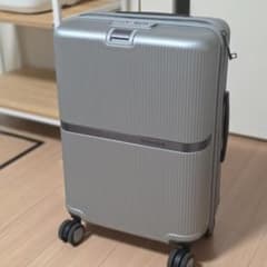 サムソナイト ミンター スピナー55 シルバー 日本限定モデル - メルカリ
