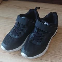 NIKE madfoot スニーカー 子供のサムネイル