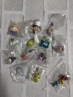 サンリオ めじるしアクセサリー まとめ売り トイストーリー ハロウィン くだもの