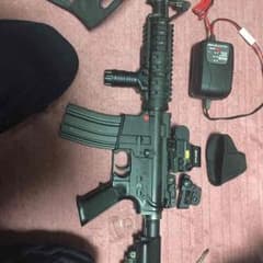 次世代電動ガン m4a1cqbのサムネイル
