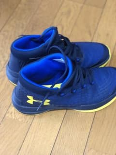 アンダーアーマー　バッシュのサムネイル