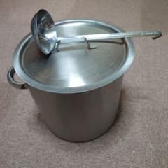 中古　本間製作所 仔犬印　寸胴なべ、180ccお玉セット 中古 本間製作所 仔犬印 寸胴なべ、180ccお玉セット お値下げ中！本日