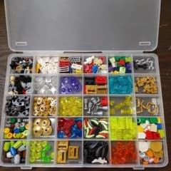 9　レゴ　小さいパーツ小分けセットまとめのサムネイル