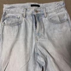 UNIQLO JEANS デニムパンツ ライトブルーのサムネイル