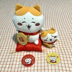 g*n様 【新品未使用】ちいかわ 招福！ハチワレ招き猫 ぬいぐるみ マスコットのサムネイル