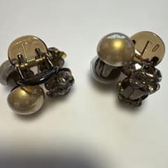 パール調＆ラインストーン ミニヘアクリップ 2個セットのサムネイル