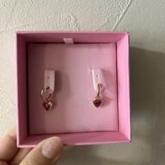 Swarovski ハート型チャーム フープピアスのサムネイル