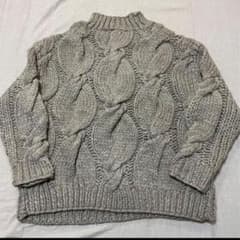 HANDKNITTING VOLUME CABLE KNIT /moussyのサムネイル