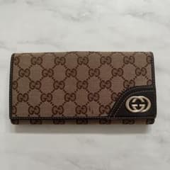 GUCCI グッチ 長財布　二つ折りのサムネイル