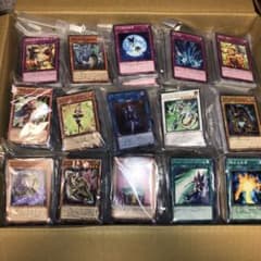 遊戯王　引退品　大量セット　まとめ売り　100サイズ　ダンボール⑤ 遊戯王 引退品 大量セット まとめ売り 100サイズ ダンボール⑤ - メルカリ