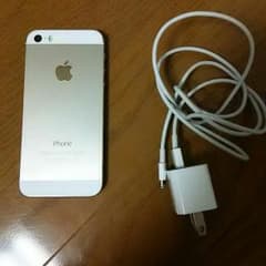 iphone5s GOLD 充電器 美品です。Softbankのサムネイル