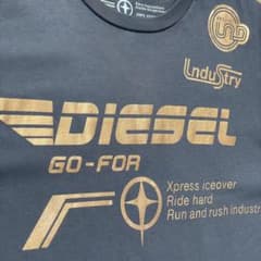 DIESEL T 셔츠 골드 프린트 그레이 M 사이즈