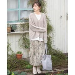 しまむら　プチプラのあや　花柄プリーツロングスカート　XLのサムネイル