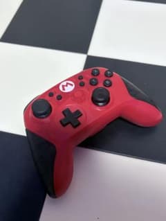 マリオデザイン ワイヤレスコントローラーのサムネイル
