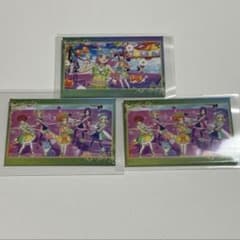 アイカツ　ライブ缶バッジ　ここね　ニーナ　映画　魔法のアイカツカードのサムネイル
