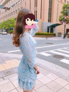花柄 シャーリング ミニワンピース ライトブルーのサムネイル