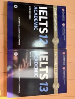 Cambridge IELTS 12 & 13 Academic 2冊セットのサムネイル
