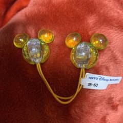 完売品　新品未使用　ディズニー　ダブルMickey型音がなるヘアゴムのサムネイル