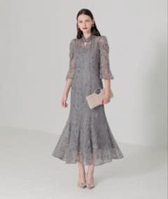 lejaスパンコール花柄刺繍ソフトパフスリーブマーメイドラインドレスワンピースのサムネイル