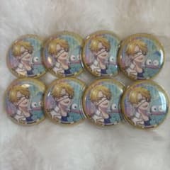 カラフルピーチ たっつん サンリオ缶バッチ - メルカリ