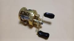 SHIMANO CALCUTTA CONQUEST51 ベイトリールのサムネイル