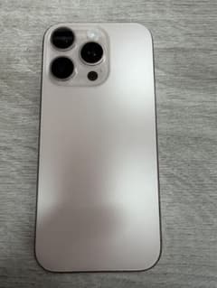 ジャンクiPhone 16 Pro 128 GB デザートチタニウム - メルカリ