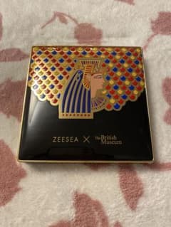 ZEESEA 大英博物館 16色アイシャドウパレット クレオパトラのサムネイル