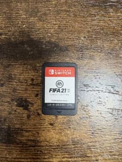 FIFA 21 Nintendo Switch ソフトのみのサムネイル