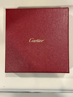 Cartier カルティエ 箱のサムネイル
