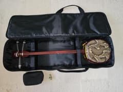 沖縄 三線 蛇皮 ソフトケース、ツメ付き 強化 - メルカリ