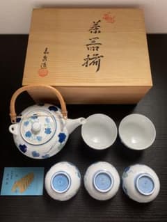 急須と湯呑み5個セット 青い葉模様のサムネイル