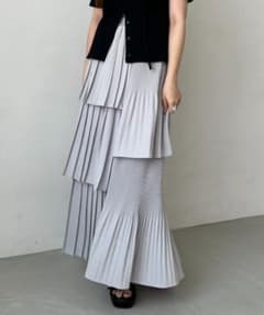 プリーツティアードスカート　archivesのサムネイル