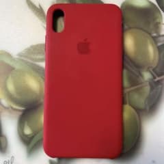 純正iPhone XS Maxシリコンケース (赤色)のサムネイル