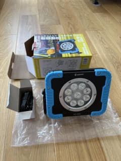 YC-45U ライト　投光機　新品　未使用のサムネイル