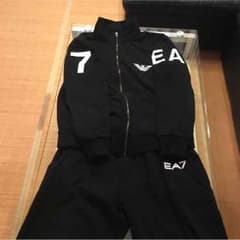 エンポリオアルマーニセットアップのサムネイル