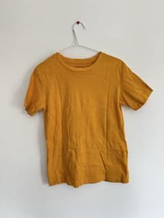 GU マスタード 半袖 Tシャツ Mのサムネイル