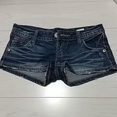 デニムショートパンツのサムネイル