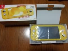 Nintendo Switch Lite イエロー 本体 ジャンク品のサムネイル
