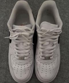 NIKEスニーカーのサムネイル