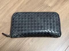 ボッテガヴェネタ イントレチャート 本革 レザー ラウンドファスナー 長財布のサムネイル