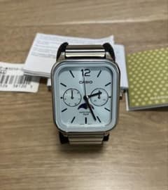 Casio スクエア型腕時計 MTP-M305D アイスブルー ムーンフェイズ