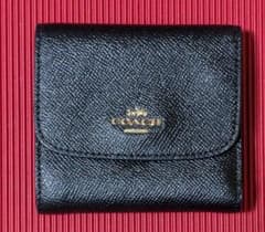 COACH ブラック 三つ折り財布のサムネイル